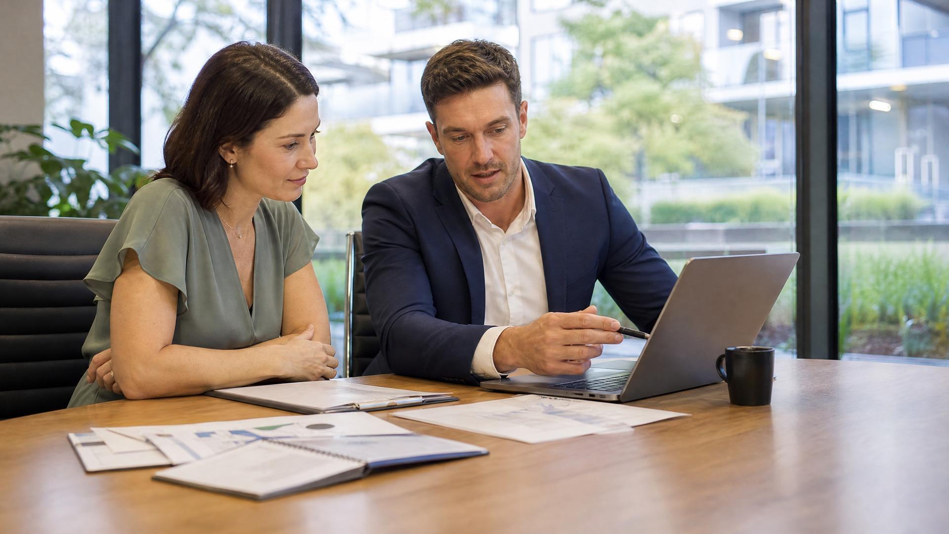 How Lenders View Different Types of Jobs or Contracts