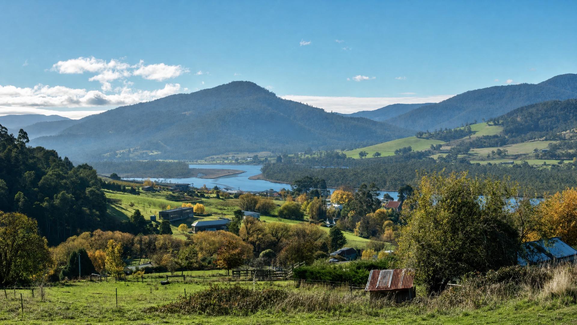 Love Livin' in Huonville TAS 7109
