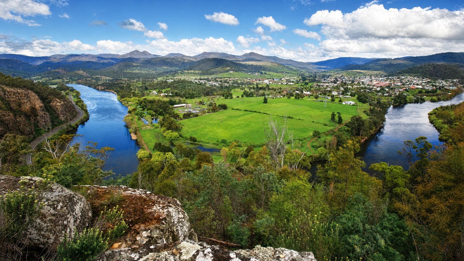 Love Livin' in New Norfolk TAS 7140