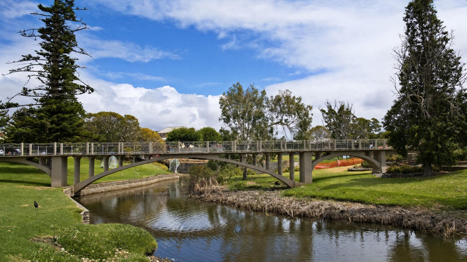 Love Livin' in Strathalbyn SA 5255