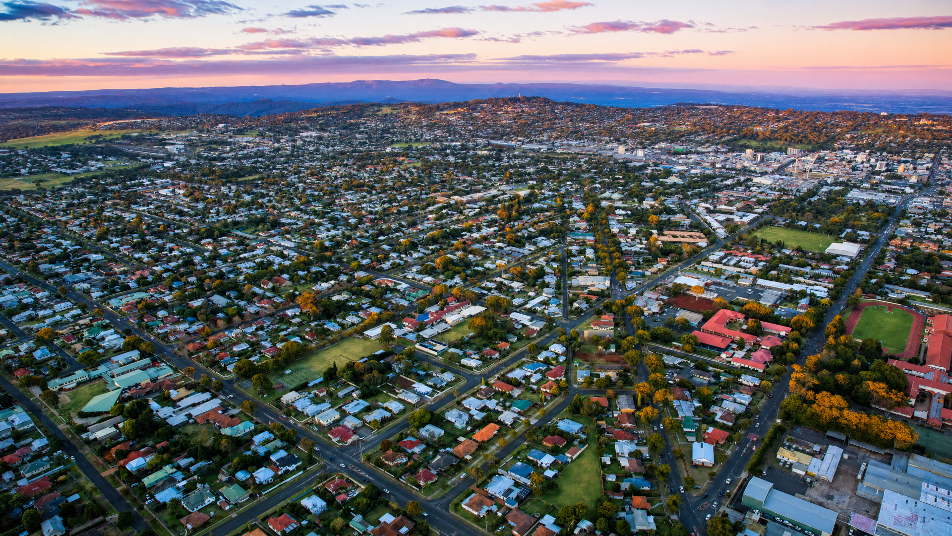 Love Livin' in Toowoomba QLD 4350: Your Complete Suburb Guide