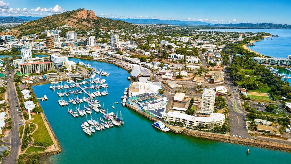 Love Livin' in Townsville QLD 4810: Your Complete Suburb Guide