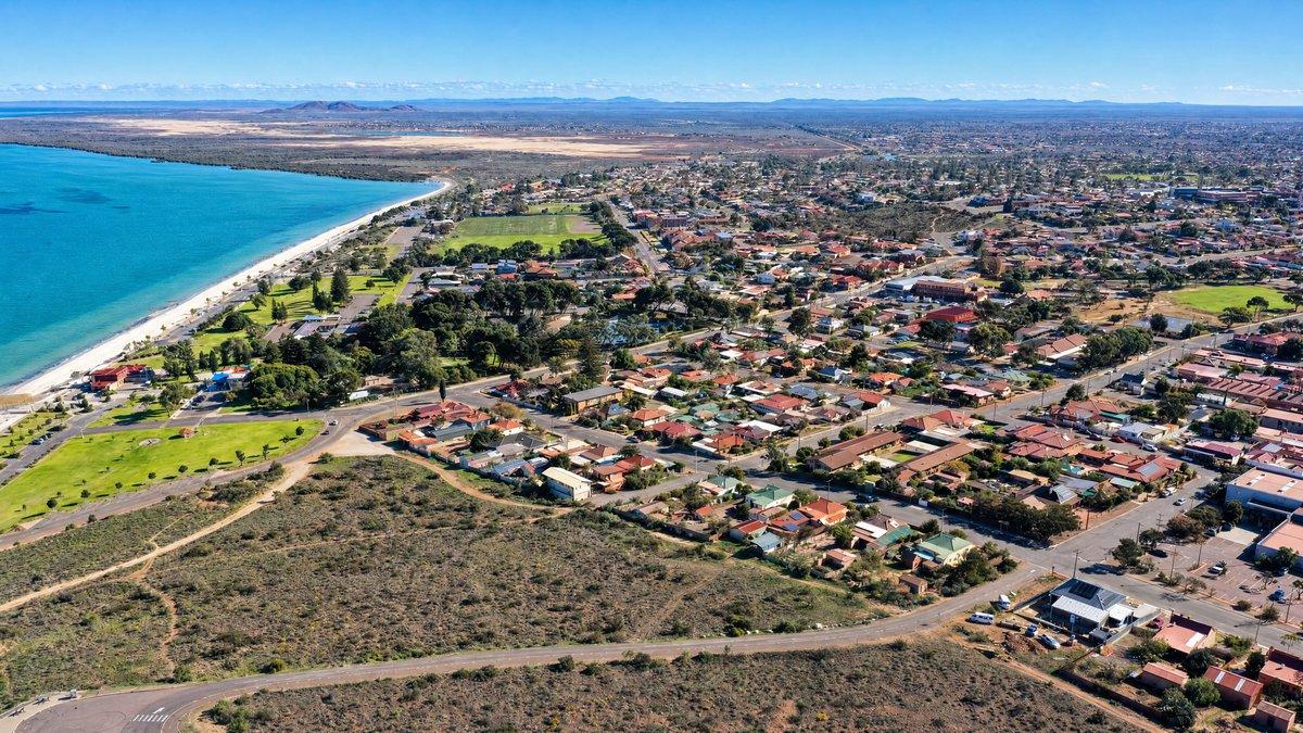 Love Livin' Whyalla SA 5600