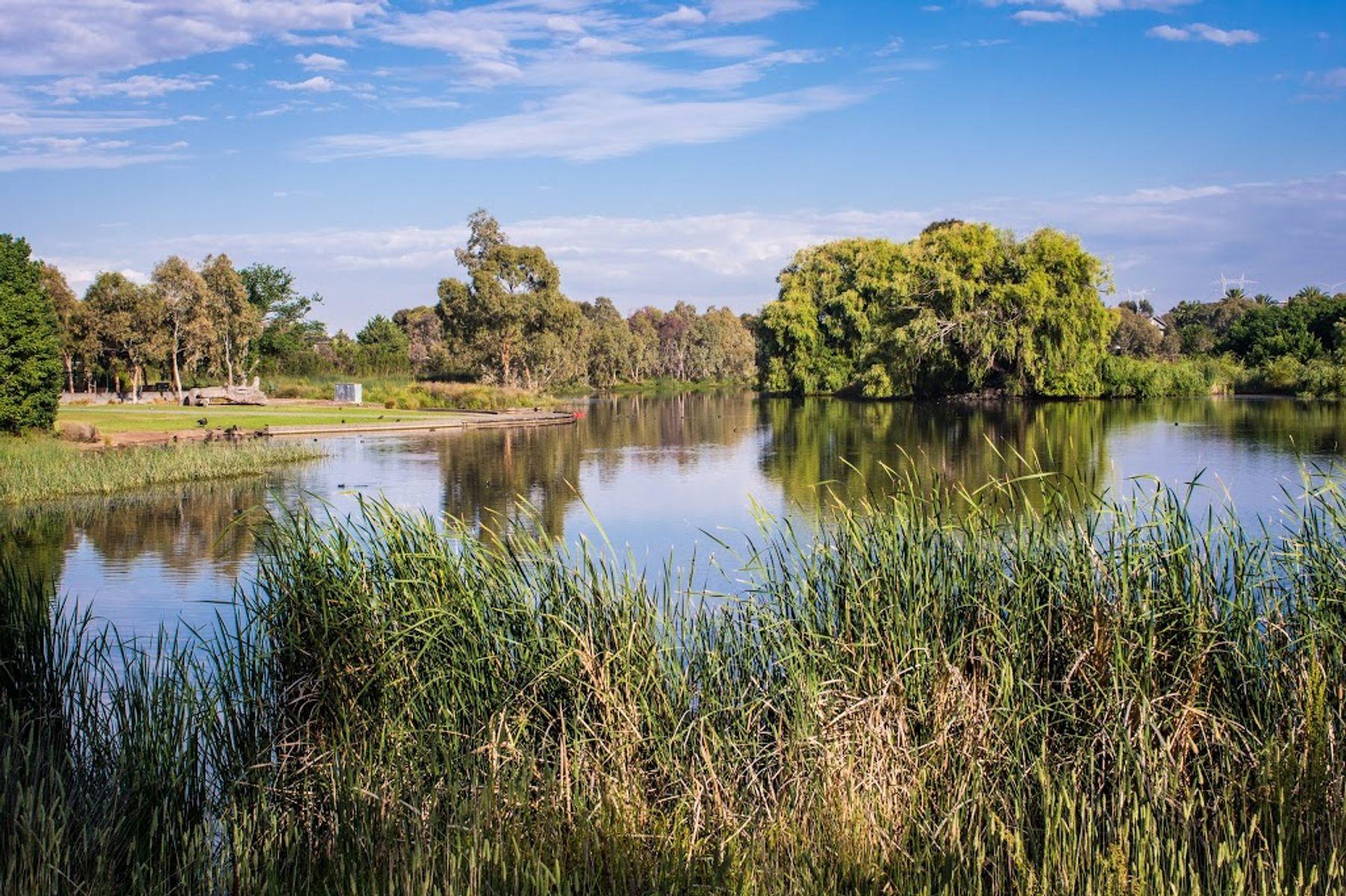Love Livin' in Taylors Lakes VIC 3038: Your Complete Suburb Guide
